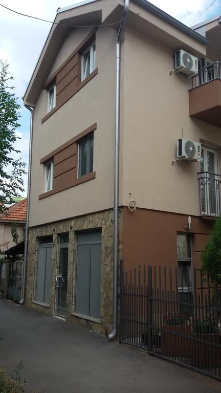 Athos Apartments Nis Exterior photo
